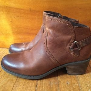 TEVA Foxy Ankle Boots